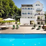 Apartment Ferienwohnung Schilfrohr Meerblick Pool Sauna Kamin Ruegen Strandnah