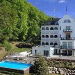 Ferienwohnung Schilfrohr Meerblick Pool Sauna Kamin Ruegen Strandnah Apartment