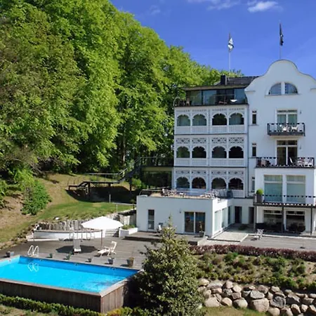 Ferienwohnung Schilfrohr Meerblick Pool Sauna Kamin Ruegen Strandnah 公寓