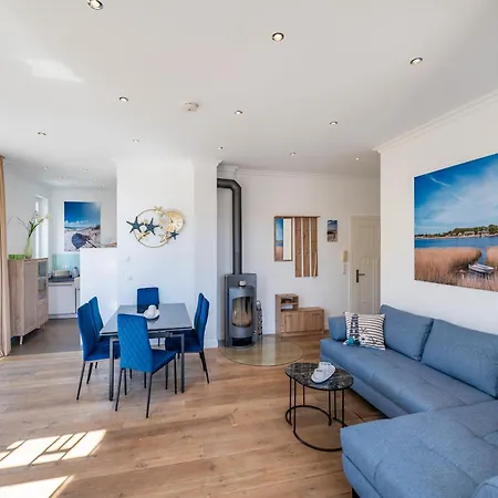公寓 Ferienwohnung Schilfrohr Meerblick Pool Sauna Kamin Ruegen Strandnah